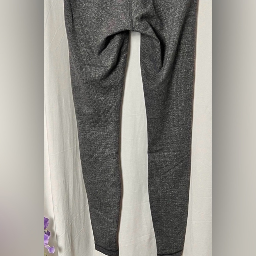 Lululemon Wunder Under Low-Rise Tight *28" Size 4 - Picture 6 of 7